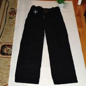 Aritizia TNA Cargo Pants. Womens size XS. Black in color.